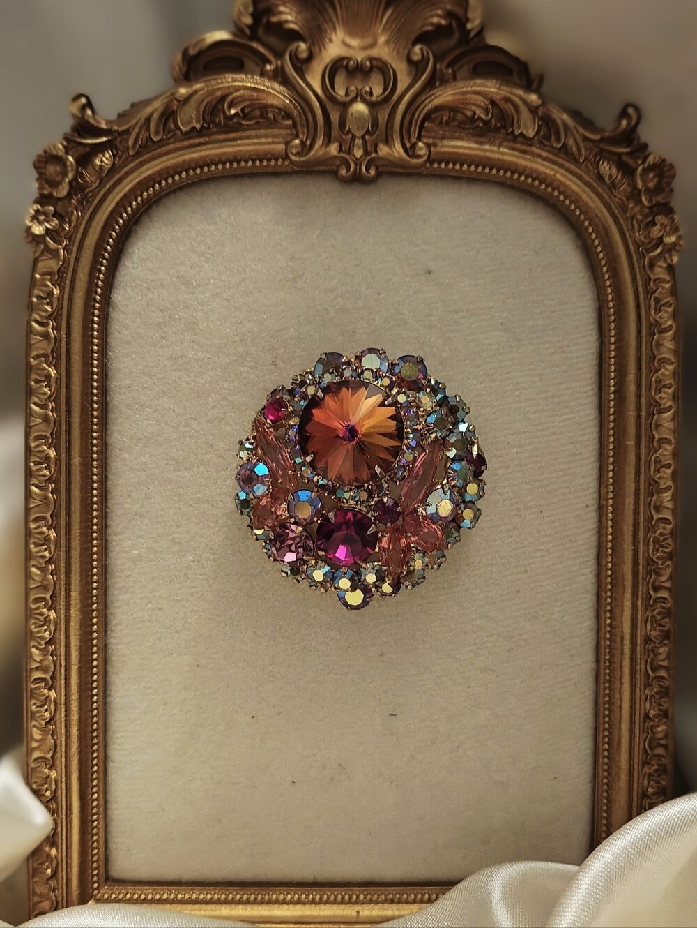 VTG Juliana D&E Fuschia/Pink/AB Watermelon Rivoli Brooch